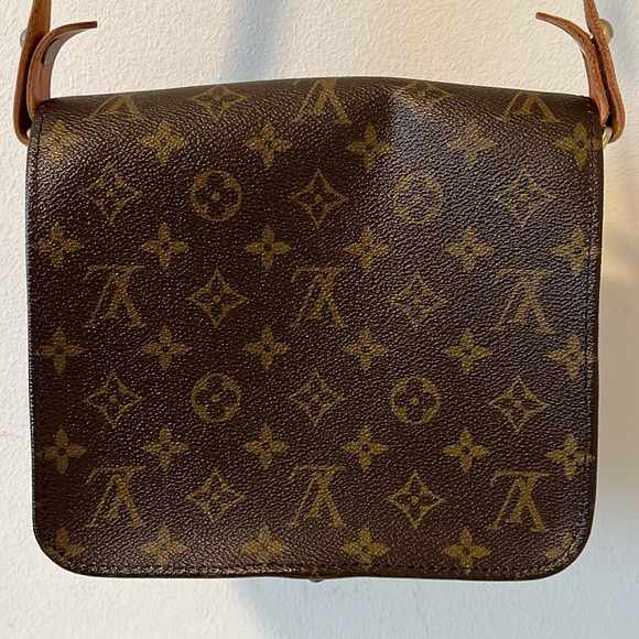 Louis Vuitton Monogram Crossbody - Picture 2 of 16